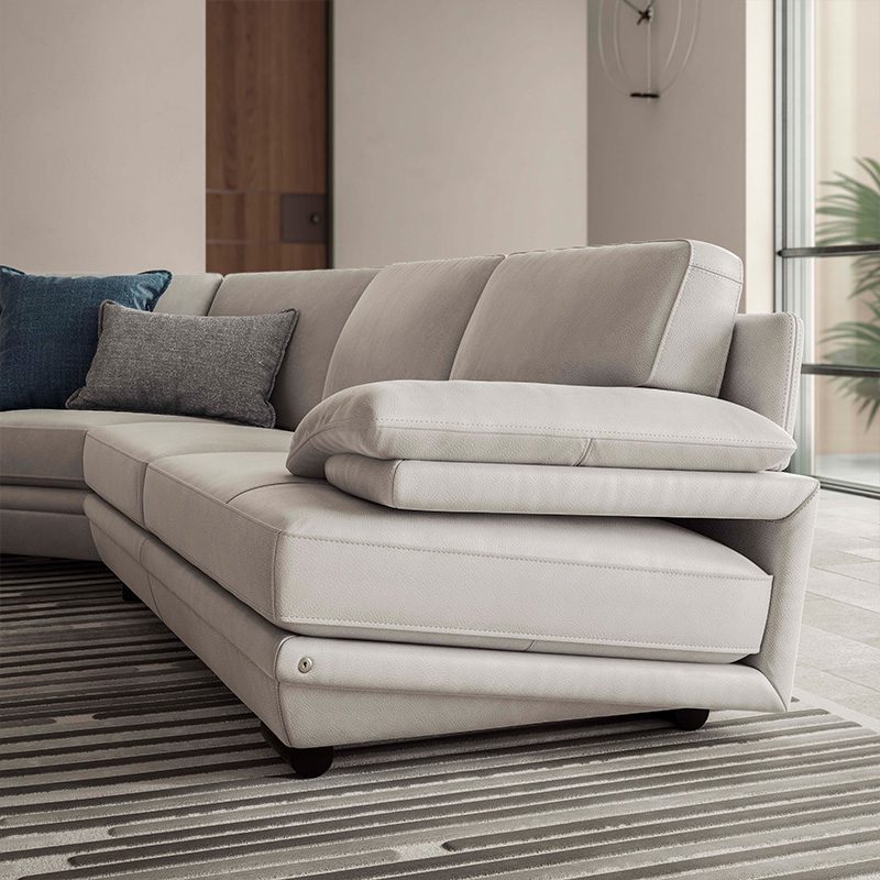 Natuzzi plaza sofa and sectional - Luxury Furniture Mercato Interiors