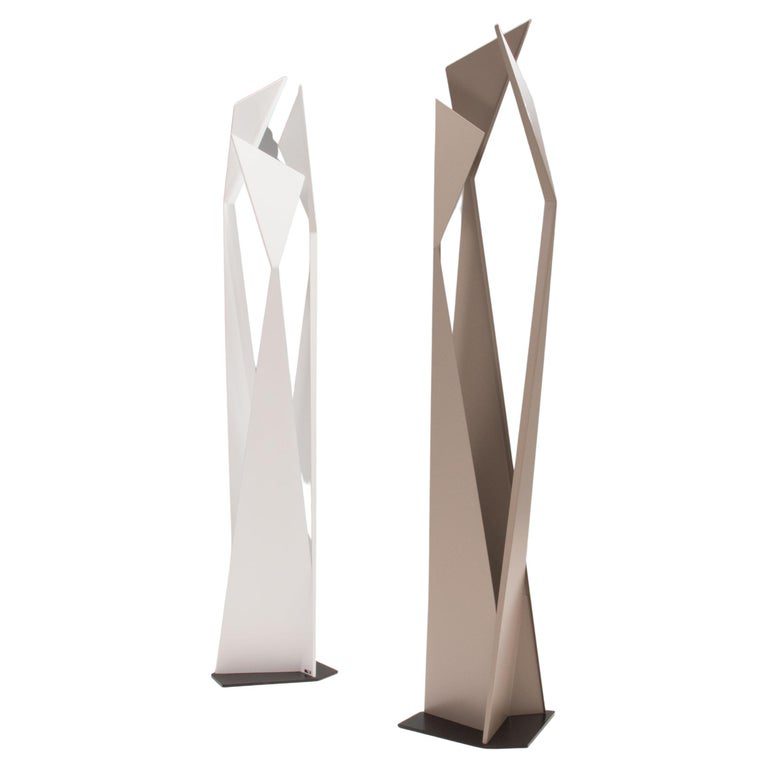 Thriller Floor Lamp - Luxury Furniture Mercato Interiors