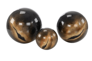 A SET OF THREE DECORATIVE LACERO BALLS - Luxury Furniture Mercato Interiors