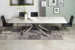 Naos Boogie Dining Table