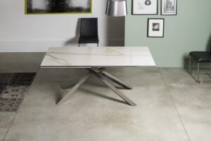 Naos Boogie Dining Table