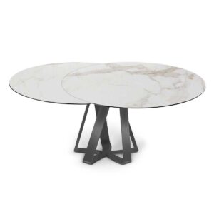 Naos turning dining table