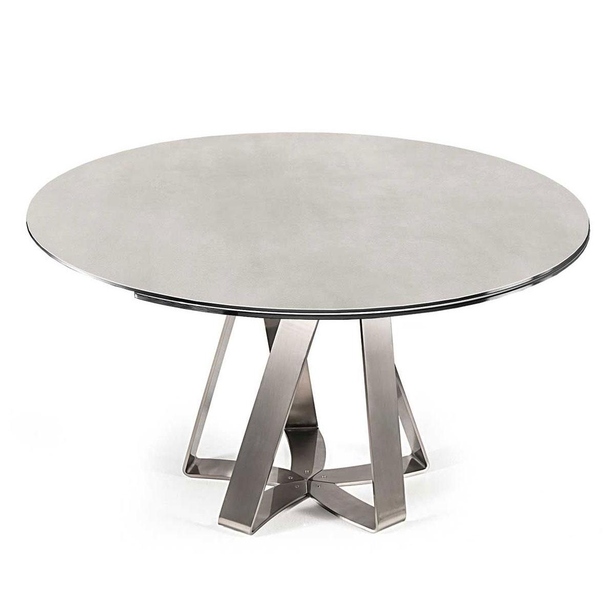 Naos turning dining table