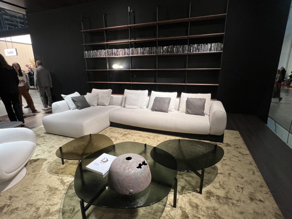 Bonaldo 26 2 | Mercato Interiors | Luxury Furnitures
