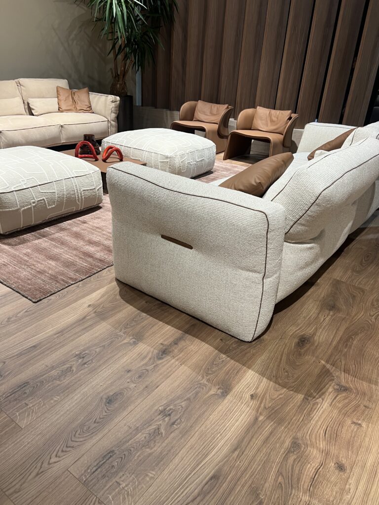 Cierre 31 | Mercato Interiors | Luxury Furnitures